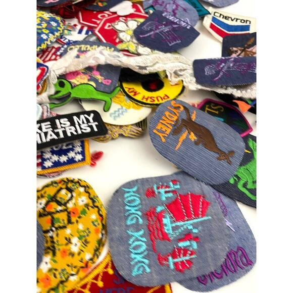 150 PC Assorted Sewing Applique Patches Iron on Sew On NEW Mixed Sequin Crafting - Picture 12 of 16